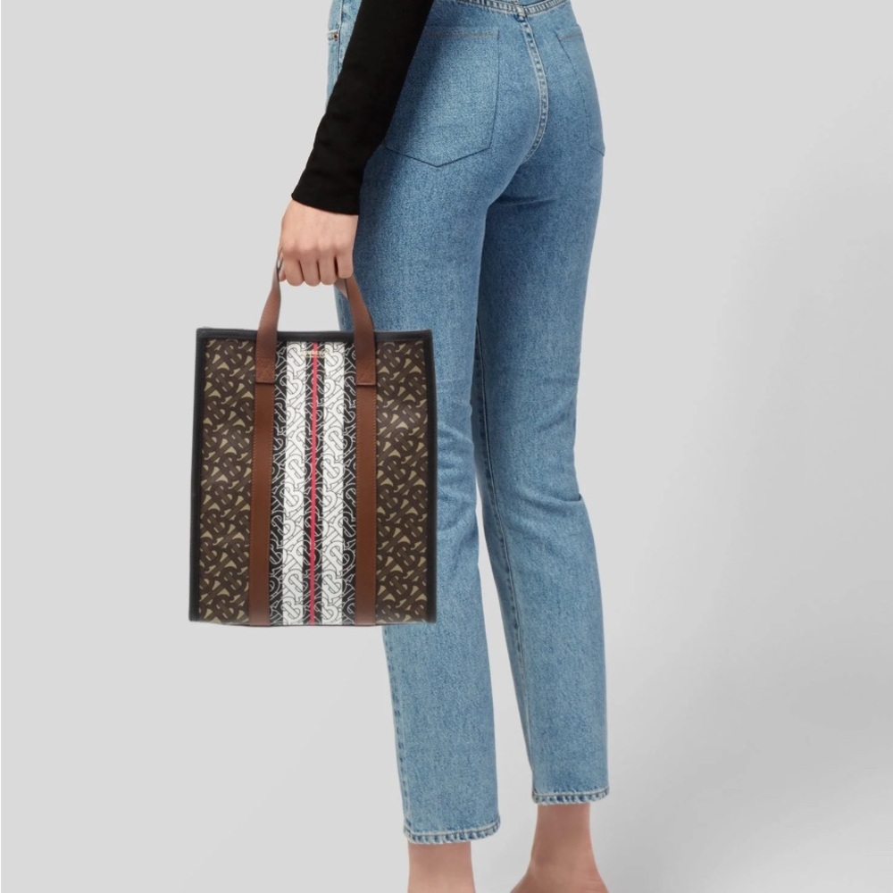 Burberry Tote